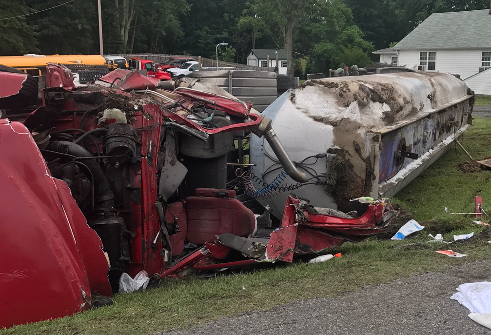 Tractor Trailer Accident in Prince Frederick Under Investigation