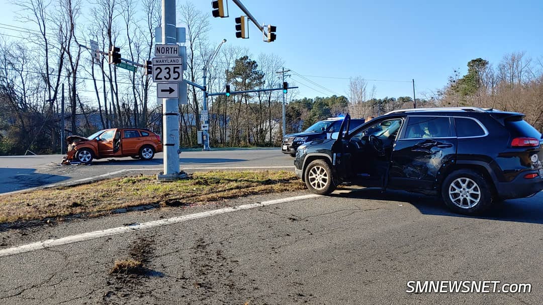 Two Injured After Motor Vehicle Accident in Lexington Park Southern