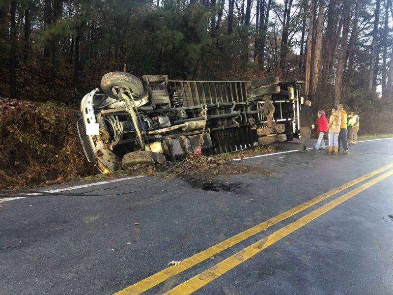 No Injuries Reported After Box Truck Rolls Over in Mechanicsville