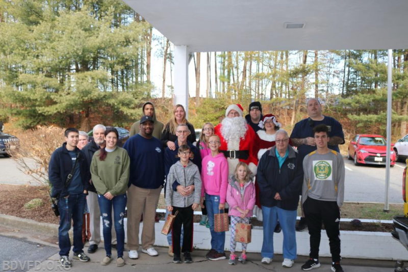 Bay District Volunteer Fire Department Continues 20 Year Tradition to Visit Chesapeake Shores for Christmas