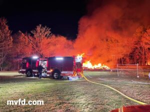 No Injuries Reported After Large Barn Fire in Mechanicsville