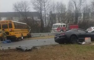 Police Investigating Crash Involving School Bus and Passenger Car / Minor Injuries Reported