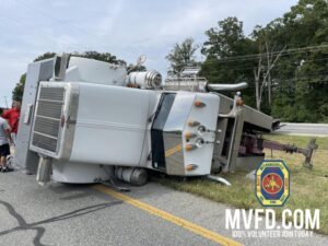 UPDATE: No Injuries Reported After Tow Truck Overturns in Mechanicsville