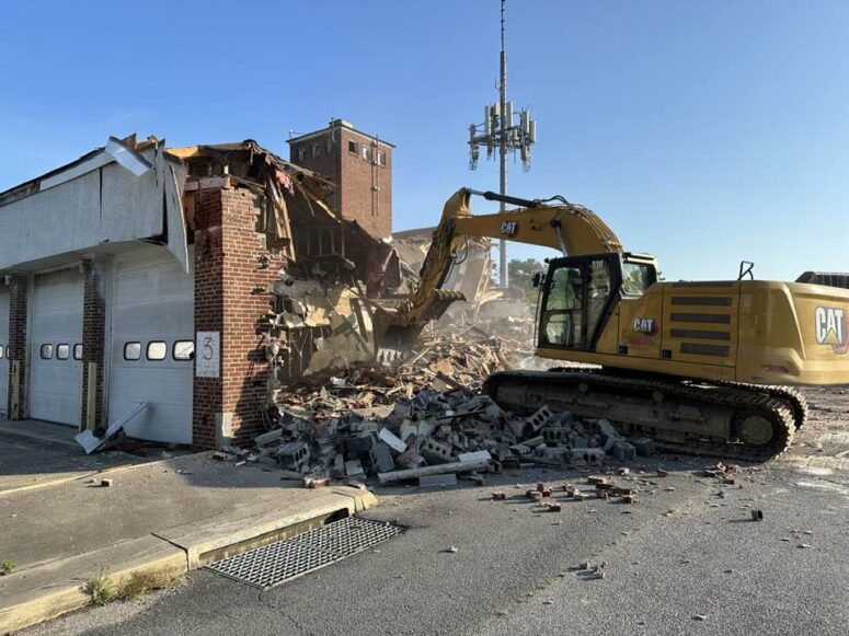 Demolition of South Coral Drive Begins The End to An Era for Lexington Park