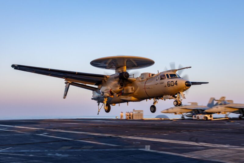 Teams Wrap Up E-2D Advanced Hawkeye Delta System Software (DSSC)-6 Update Preliminary Review