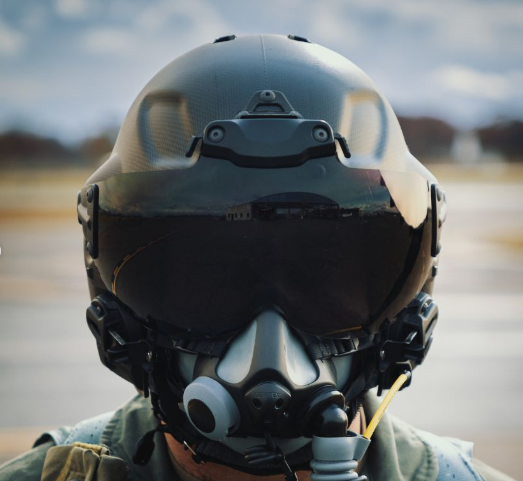 U.S. Navy Awards Contract for Next-Generation Fixed Wing Helmet System